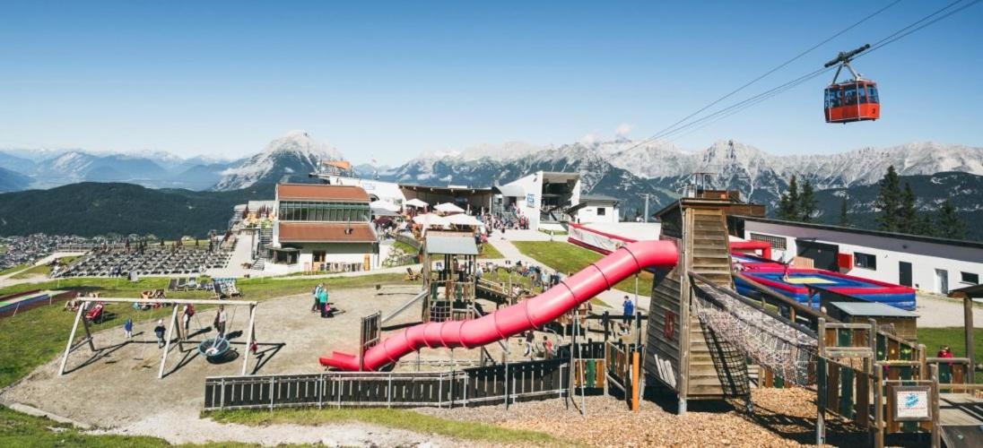 Family Friendly Chalet - Central With Beautiful Mountain Views Seefeld in Tirol Buitenkant foto