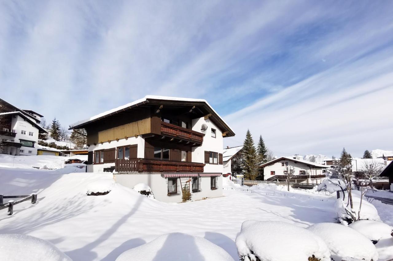 Family Friendly Chalet - Central With Beautiful Mountain Views Seefeld in Tirol Buitenkant foto