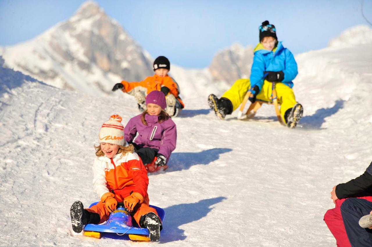 Family Friendly Chalet - Central With Beautiful Mountain Views Seefeld in Tirol Buitenkant foto