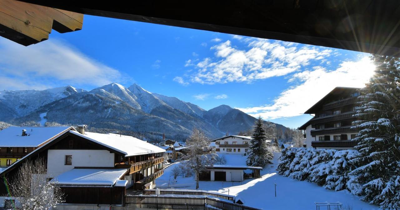 Family Friendly Chalet - Central With Beautiful Mountain Views Seefeld in Tirol Buitenkant foto